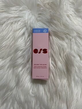 ONE/SIZE Secure The Glow Hydrating Primer - Pink with Blue Accent